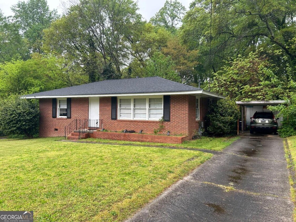 Foto principal - 80 Edwards Cir