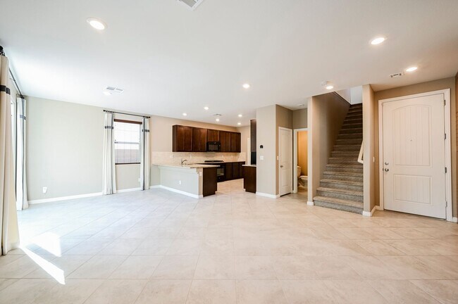 Foto del edificio - Look No Further! Lovely 3 Bedroom And 2.5 ...