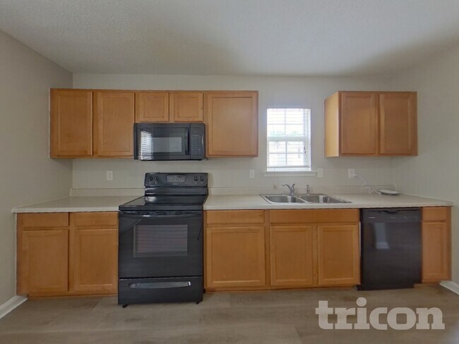 Foto del edificio - 381 Valley Heights Ln