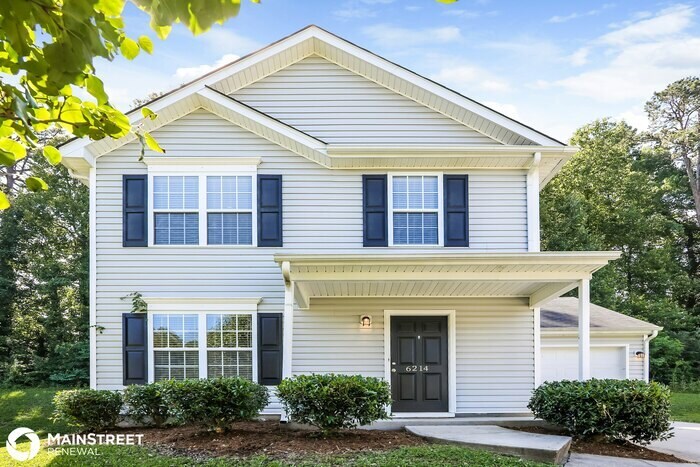 Primary Photo - 6214 Creekbrooke Ct, Browns Summit, NC 27214