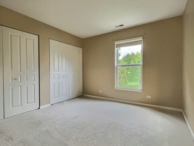 Building Photo - 3142 Bromley Ln