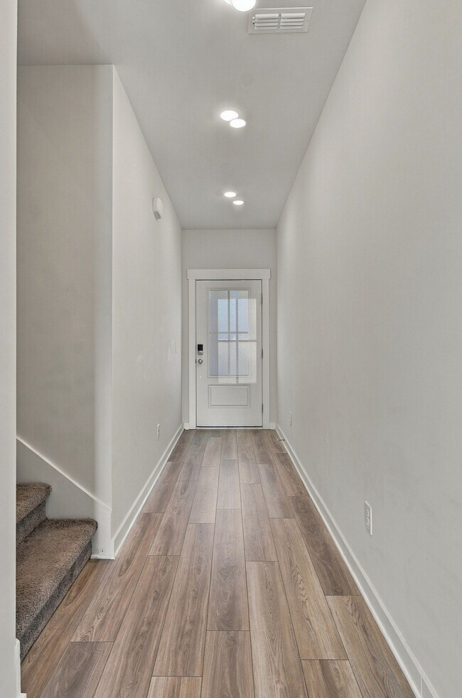 Foto del edificio - 1627 Manuka Ln