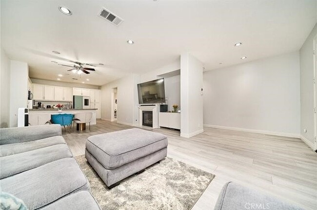 Building Photo - 12573 Montaivo Ln