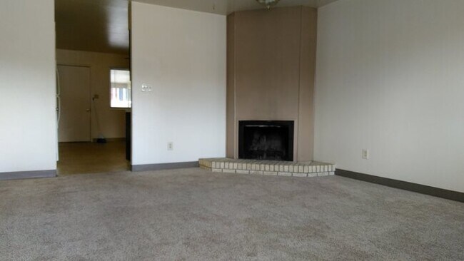 Building Photo - Great Home in West Fort Collins