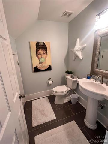 Foto del edificio - 7938 Camden Hollow Rd
