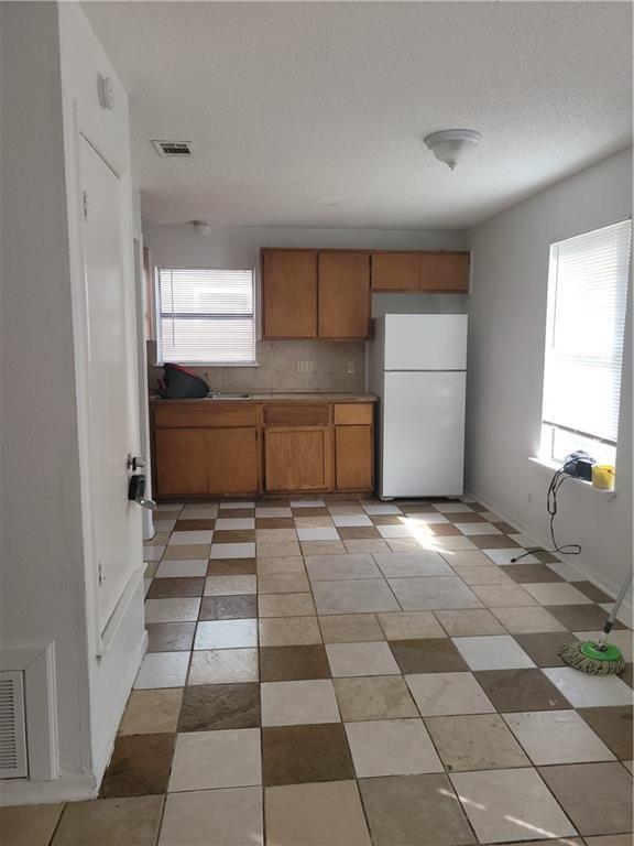 Foto del edificio - 8307 Garcreek Cir