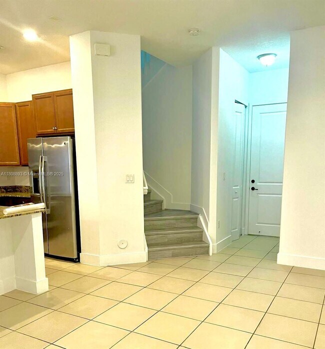 Foto del edificio - 3238 W 97th St