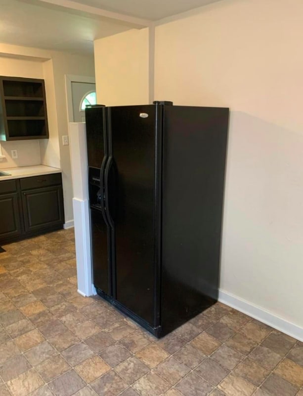 Building Photo - 132 Laquineo St