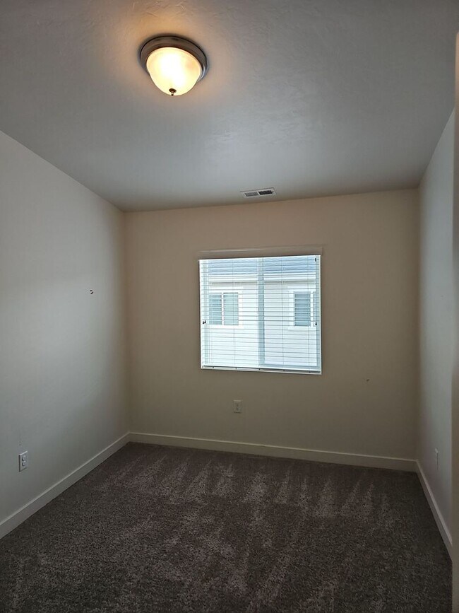 Foto del edificio - 14912 S Thunder Horse Ln