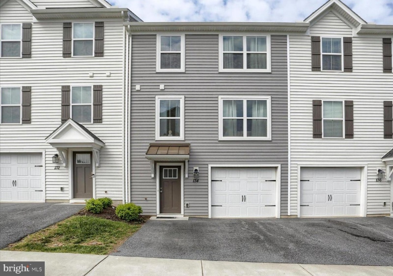 Foto principal - 134 Carleigh Ln