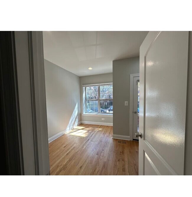 Foto del edificio - 1630 W Fargo Ave