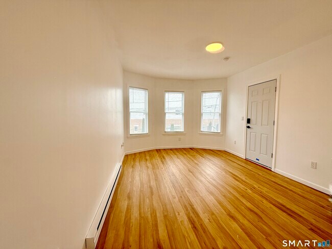 Foto del edificio - 70 Lindley St