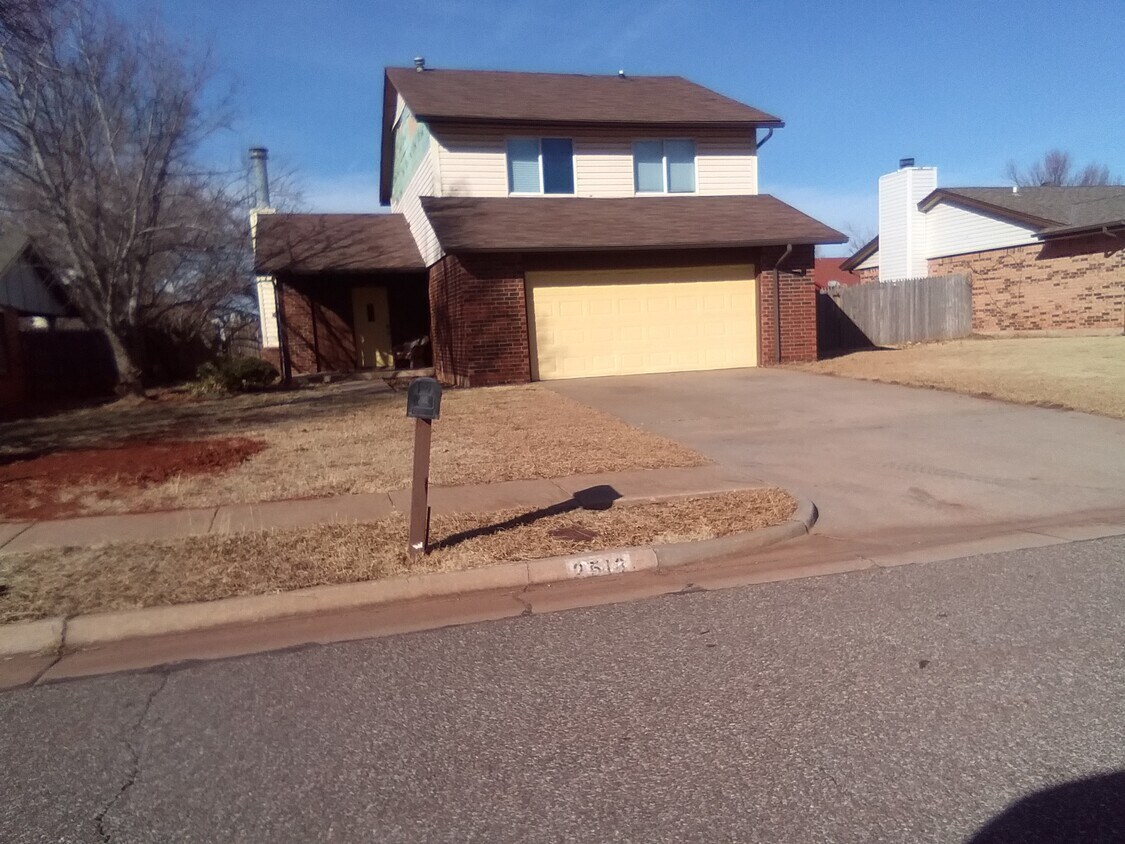 Primary Photo - 2513 Greenfield Dr