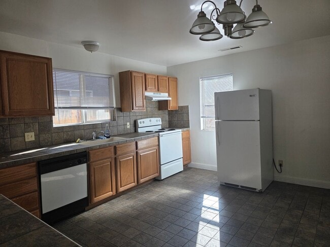 Foto del edificio - Little home with laundry room