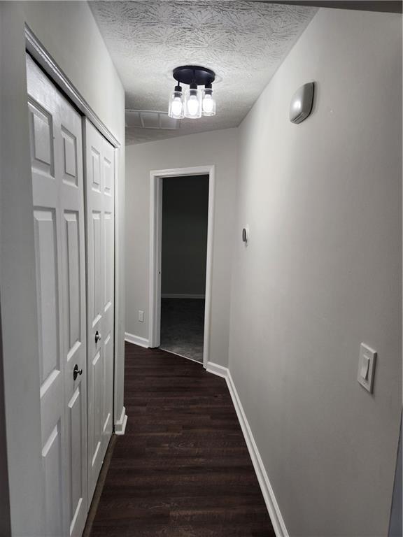 Foto del edificio - 2146 Briar Glen Ln SW