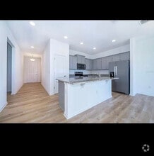 Building Photo - 573 Disa Dr