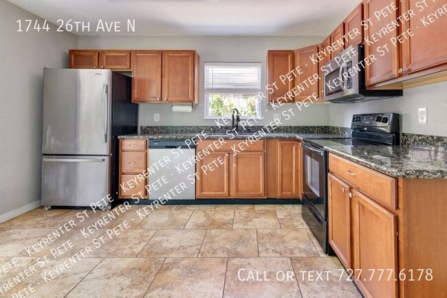 Foto del edificio - 1744 26th Ave N