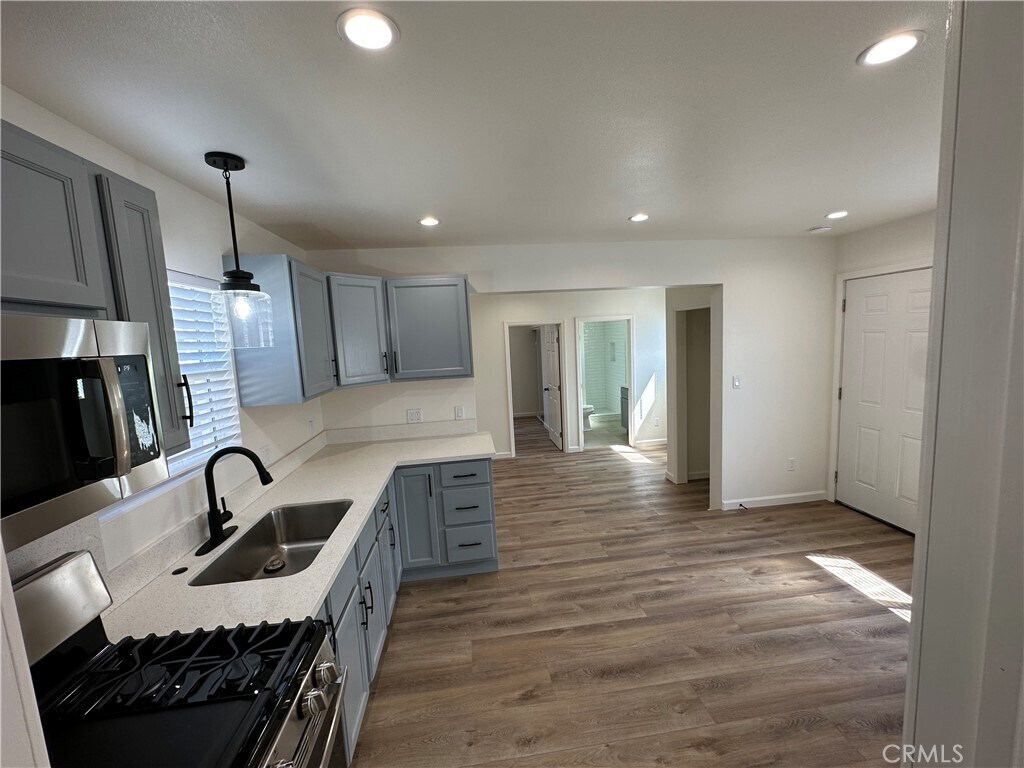 14770 San Fernando Mission Blvd, Mission Hills, CA 91345 House Rental
