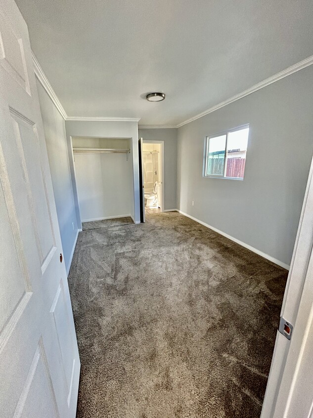 Bedroom - 2543 Colonia Ave