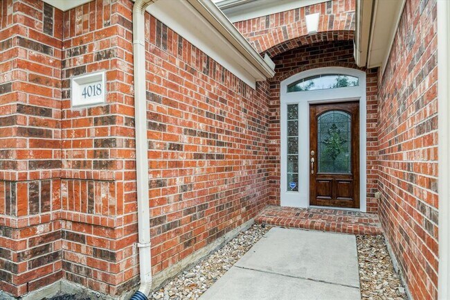 Building Photo - 4018 Candle Cove Ct