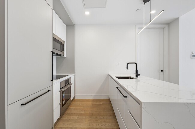 Foto del edificio - 37-34 33rd St