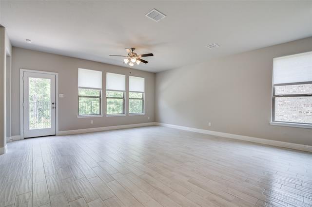 Building Photo - 1421 Derby Dr