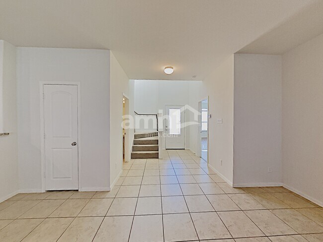 Foto del edificio - 7018 Turnbow
