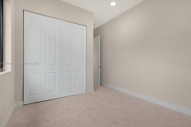 Foto del edificio - DAVIE