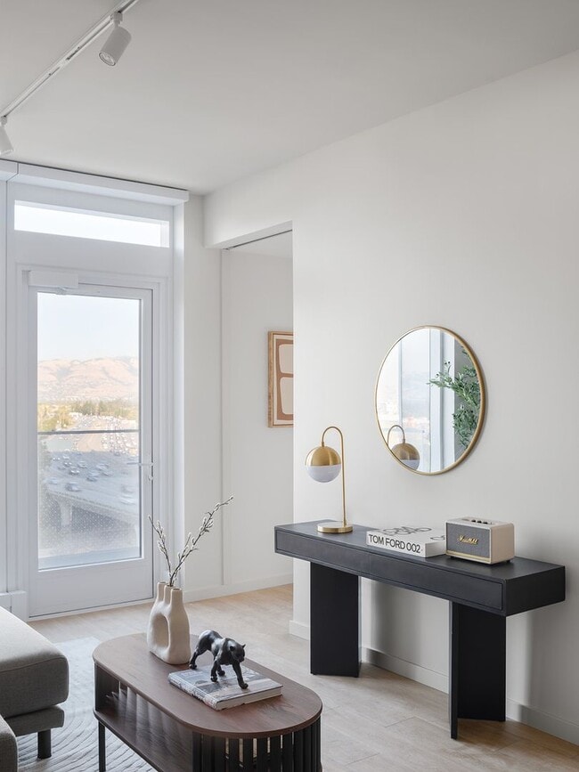 Interior Photo - The Fay