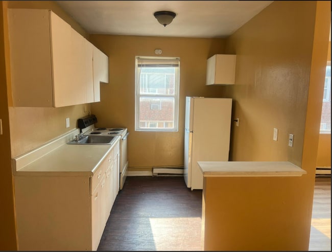 Foto del edificio - 13965 Superior Rd