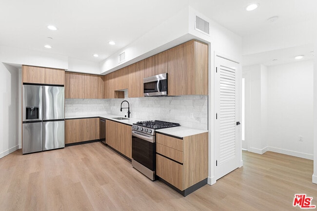 Foto del edificio - 164 Chestnut St