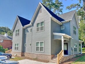 Building Photo - 3925 Overbrook Dr