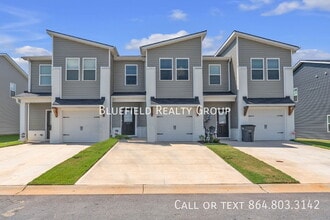 Building Photo - 503 Heswall Ct