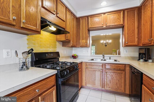 Foto del edificio - 333 Prettyman Dr