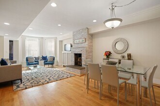 Building Photo - 298 Marlborough St