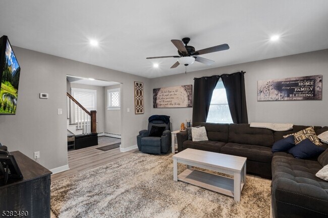 Building Photo - 259 NJ-284