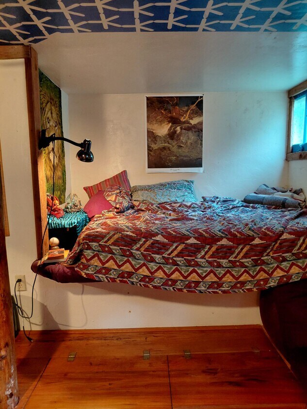 Foto principal - 19934 Lilac St