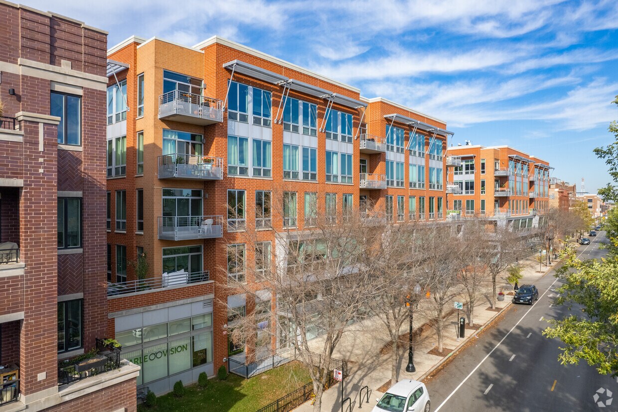 Foto principal - 4812-4846 N Clark St