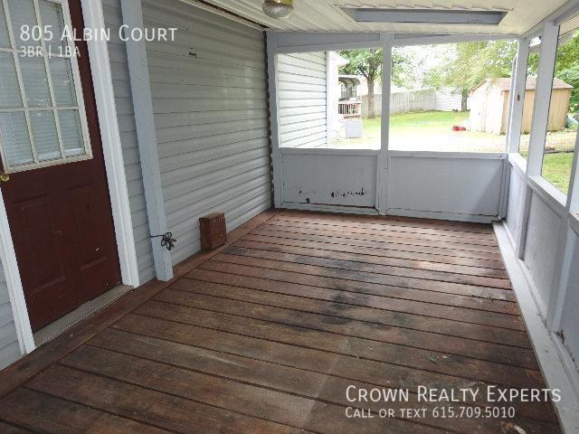 Building Photo - 805 Albin Court