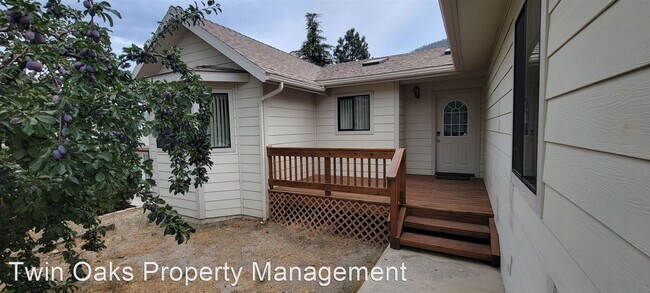 Building Photo - 3 br, 2 bath House - 2820 Johnson Rd