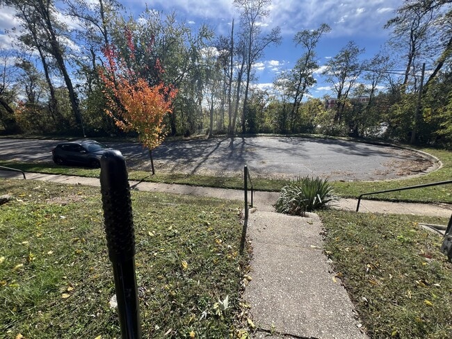 Building Photo - 7202 Sindall Rd