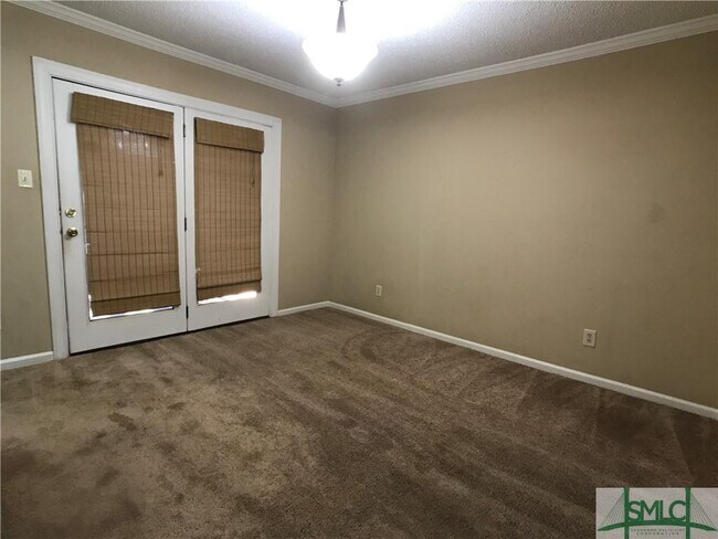 Building Photo - 114 Hidden Lake Ct