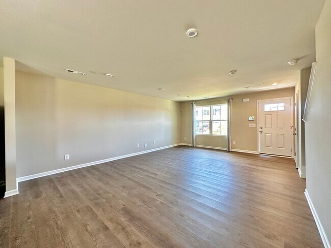 Foto del edificio - Stunning Modern Home in Goodlettsville/Mil...