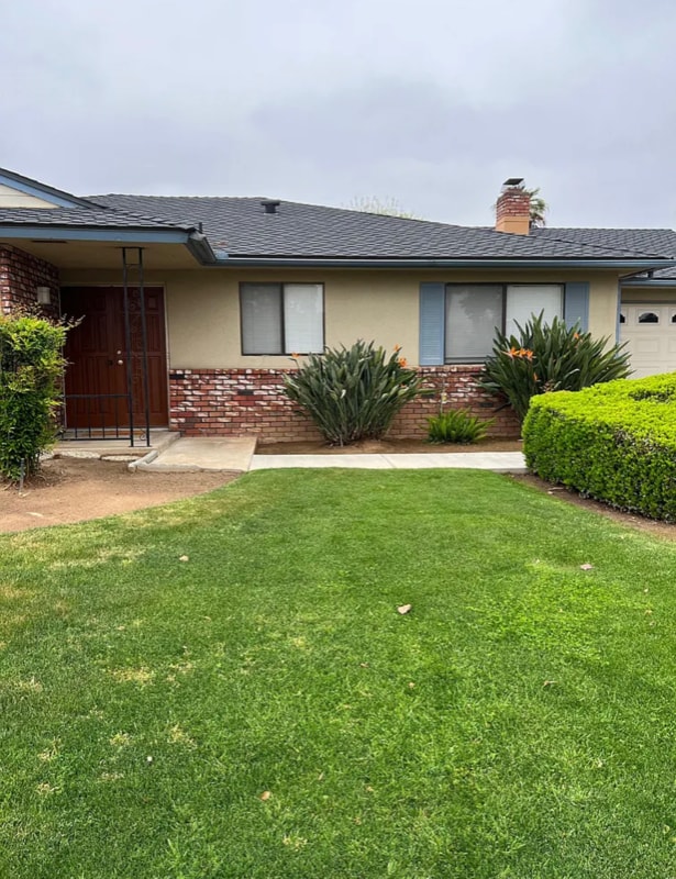 Primary Photo - 6646 N Thorne Ave