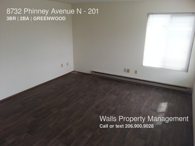 Building Photo - 8732 Phinney Ave N