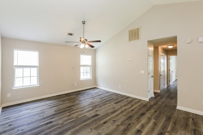 Building Photo - 1310 Waterton Trail