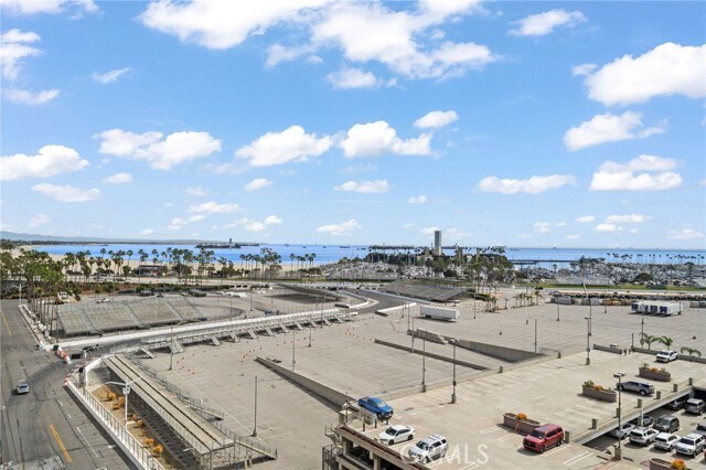 Building Photo - 488 E Ocean Blvd