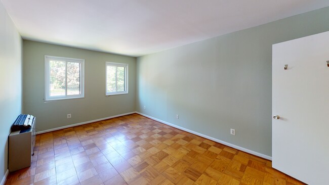 Building Photo - 4545 MacArthur Blvd NW