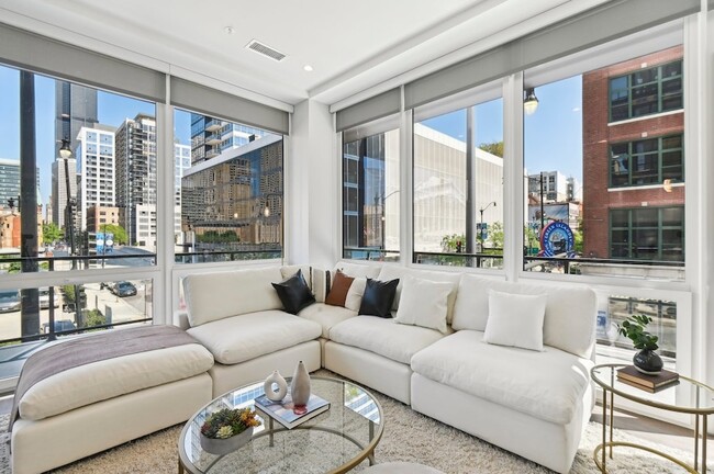 Foto del edificio - 812 W Adams Street Unit 3
