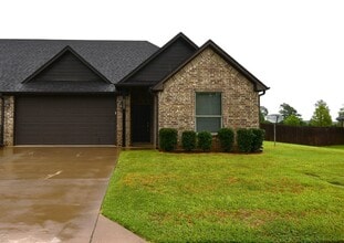 Building Photo - 15542 County Rd 178